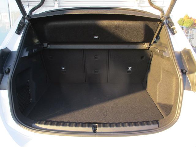 トランクルームも広く利用可能です！