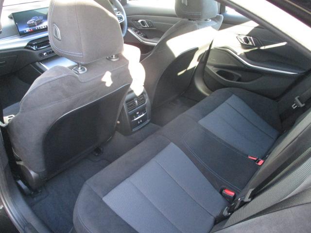 3シリーズ 320i Mスポーツ 18AW ACC 全方位カメラ HUD ワンオナ禁煙 アダプティブLEDヘッドライト オートハイビーム 電動シート・ゲート シートヒーター アップルカープレイ ワイヤレスチャージ(39枚目)