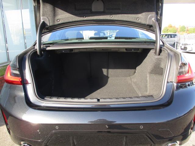 3シリーズ 320i Mスポーツ 18AW ACC 全方位カメラ HUD ワンオナ禁煙 アダプティブLEDヘッドライト オートハイビーム 電動シート・ゲート シートヒーター アップルカープレイ ワイヤレスチャージ(44枚目)