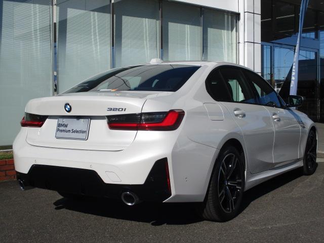 3シリーズ 320i Mスポーツ 18AW ACC全方位カメラ HUD ワンオナ禁煙 アダプティブLEDヘッドライト オートハイビーム 電動シート・ゲート シートヒーター アップルカープレイ ワイヤレスチャージ(11枚目)