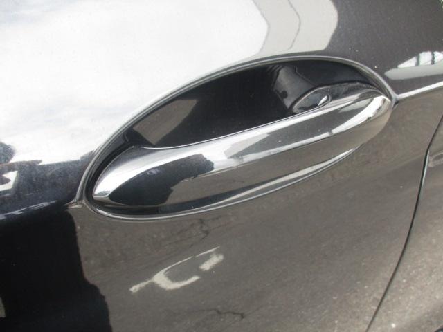 �R���t�H�[�g�A�N�Z�X�@�\�ň���ΊJ���āA�G���΃��b�N���ł��܂��I