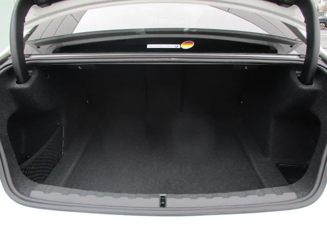 ３シリーズ ３２０ｉ　Ｍスポーツ　１８ＡＷ　バックカメラ　ＡＣＣＨＵＤワンオナ禁煙　　　ＬＥＤヘッドライト　電動シート・ゲート　アップルカープレイ　ワイヤレスチャージ（45枚目）