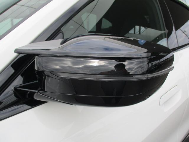 ｉ４ Ｍ５０　ｘＤｒｉｖｅ　１９ＡＷ　全方位カメラ　ＡＣＣ　ＨＵＤワンオナ禁煙　ＬＥＤヘッドライト　オートハイビーム　電動シート・ゲート　アップルカープレイ　ワイヤレスチャージ（13枚目）