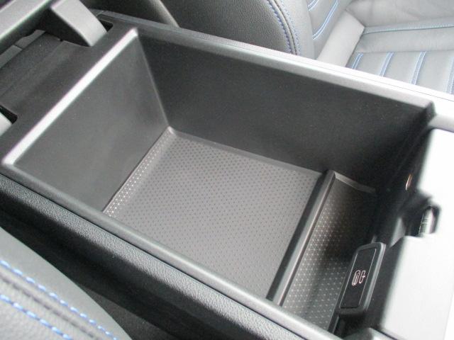 ｉ４ Ｍ５０　ｘＤｒｉｖｅ　１９ＡＷ　全方位カメラ　ＡＣＣ　ＨＵＤワンオナ禁煙　ＬＥＤヘッドライト　オートハイビーム　電動シート・ゲート　アップルカープレイ　ワイヤレスチャージ（35枚目）