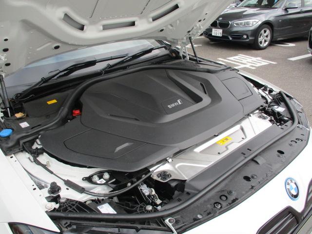 ｉ４ Ｍ５０　ｘＤｒｉｖｅ　１９ＡＷ　全方位カメラ　ＡＣＣ　ＨＵＤワンオナ禁煙　ＬＥＤヘッドライト　オートハイビーム　電動シート・ゲート　アップルカープレイ　ワイヤレスチャージ（48枚目）