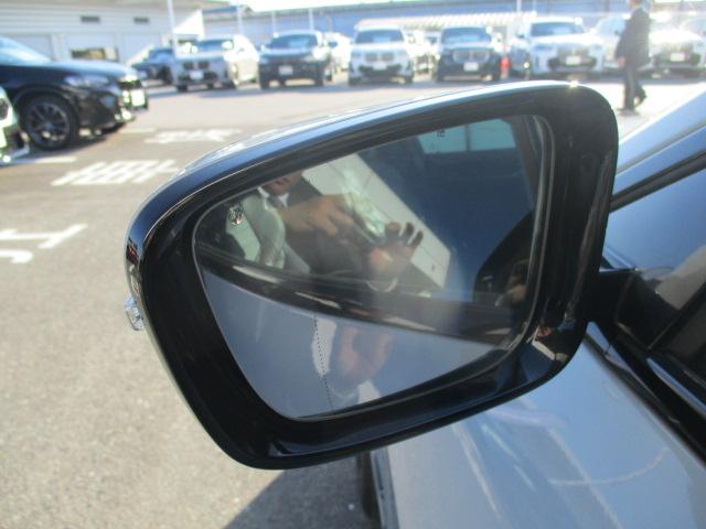 �����hῃh�A�E�~���[