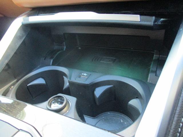 ���C�����X�E�`���[�W���O�̋@�\�t���Ă܂�