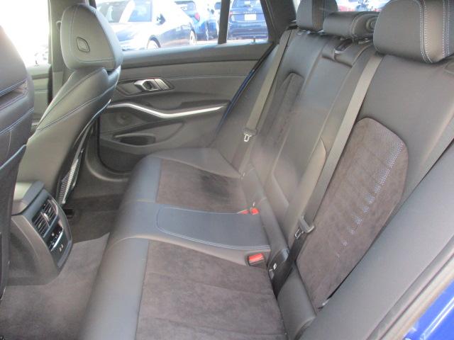 ３シリーズ ３１８ｉツーリング　Ｍスポーツ　１８ＡＷ　全方位カメラ　ＡＣＣ　ワンオーナー禁煙　ＬＥＤヘッドライト　電動シート・ゲート　アップルカープレイ（38枚目）