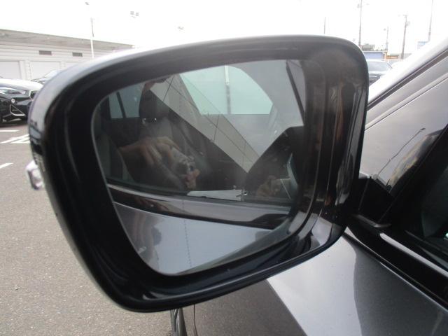 ３シリーズ ３２０ｉツーリング　Ｍスポーツ　１８ＡＷ全方位カメラＡＣＣシートヒーター１オナ　ＬＥＤヘッドライト　オートハイビーム　電動シート・ゲート　アップルカープレイ　ワイヤレスチャージ（12枚目）