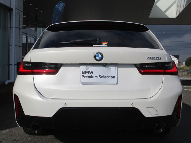 ３シリーズ ３２０ｉツーリング　Ｍスポーツ　１９ＡＷ全方位カメラＡＣＣ　ＨＵＤワンオーナ禁煙　　ＬＥＤヘッドライト　オートハイビーム　電動シート・ゲート　シートヒーター　アップルカープレイ　ワイヤレスチャージ（11枚目）