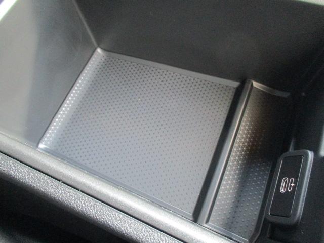 ３シリーズ ３２０ｉツーリング　Ｍスポーツ　１９ＡＷ全方位カメラＡＣＣ　ＨＵＤワンオーナ禁煙　　ＬＥＤヘッドライト　オートハイビーム　電動シート・ゲート　シートヒーター　アップルカープレイ　ワイヤレスチャージ（36枚目）