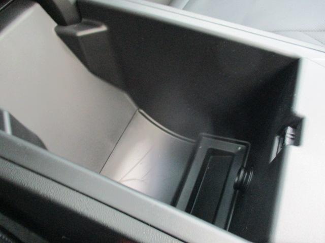 Ｘ３ ２０ｄ　ｘＤｒｉｖｅ　Ｍスポーツ　２０ＡＷ全方位カメラ純正ＴＶＳＲ１オナ禁煙ＬＥＤヘッドライト　オートハイビーム　電動シート・ゲート　シート・ステアリングヒーターＨＵＤハーマンカードンスピーカー　アップルカープレイ　ワイヤレスチャージ（34枚目）