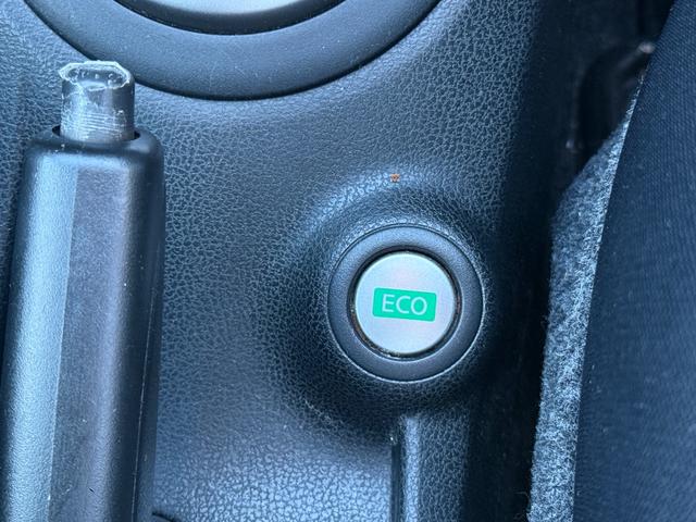 ノート Ｘ　ＤＩＧ－Ｓ　走行３４０１６キロ・ナビ・地デジ・ＣＤ・ＤＶＤ・Ｂｌｕｅｔｏｏｔｈ・Ｂカメラ・プッシュスタート・スマートキー・ＬＥＤライト・ＥＴＣ・ＥＣＯモード・アイドリングストップ・電格ミラー・オートエアコン（32枚目）