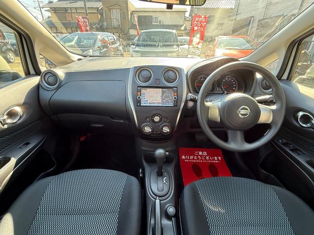 キレイな室内です。タバコの匂い・焦げ穴・シートやぶれもないと思います♪