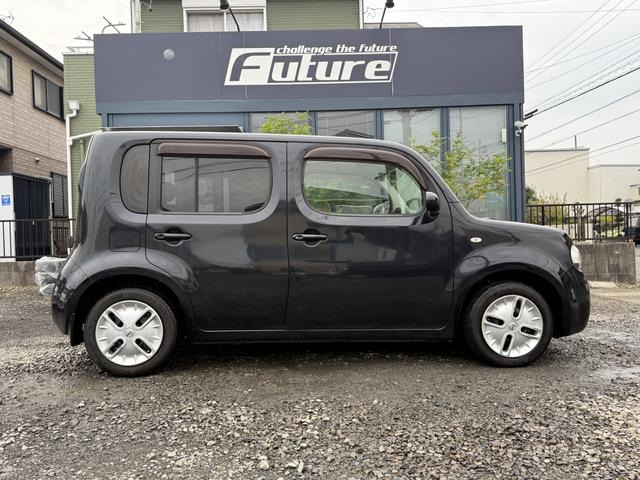 キューブ １５Ｘ　インディゴ＋プラズマ　後期モデル・走行３２１０９キロ・ナビ・地デジ・ＣＤ・ＤＶＤ・Ｂｌｕｅｔｏｏｔｈ・Ｂカメラ・ＬＥＤヘッドライト・レベライザー・プッシュスタート・スマートキー・ＥＴＣ・電格ミラー・ベンチシート・取説（12枚目）