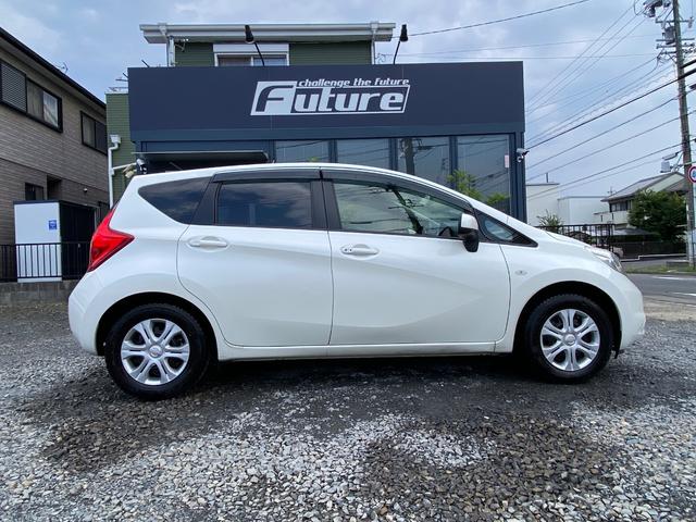 ノート Ｘ　ＤＩＧ－Ｓ　後期モデル・走行５４２１５キロ・ナビ・地デジ・ＣＤ・ＤＶＤ・Ｂｌｕｅｔｏｏｔｈ・Ｂカメラ・全周囲カメラ・ＬＥＤライト・レベライザー・ＥＴＣ・ＥＣＯモード・プッシュスタート・スマートキー・電格ミラー（12枚目）