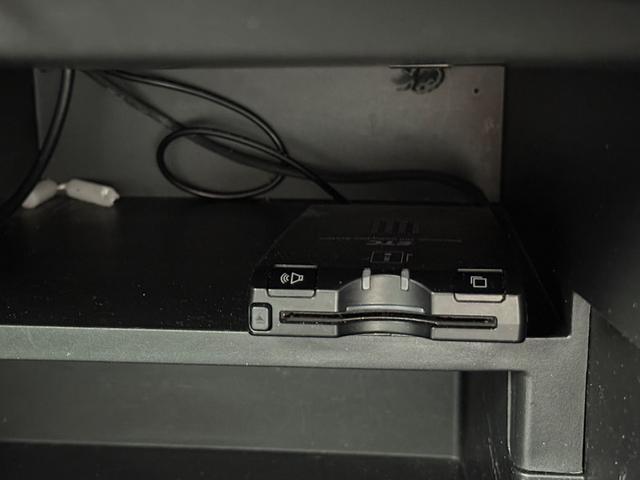 ノート Ｘ　ＤＩＧ－Ｓ　後期モデル・走行５４２１５キロ・ナビ・地デジ・ＣＤ・ＤＶＤ・Ｂｌｕｅｔｏｏｔｈ・Ｂカメラ・全周囲カメラ・ＬＥＤライト・レベライザー・ＥＴＣ・ＥＣＯモード・プッシュスタート・スマートキー・電格ミラー（32枚目）