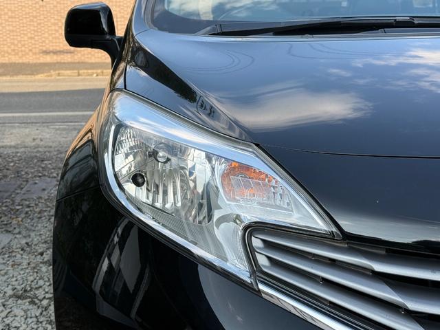 ノート メダリスト　１オーナー車・走行３２７５３キロ・社外１５インチアルミ・ナビ・地デジ・ＣＤ・ＤＶＤ・Ｂｌｕｅｔｏｏｔｈ・Ｂカメラ・全周囲カメラ・ＨＩＤ・フォグ・ＥＴＣ・ＥＣＯモード・スマートキー・記録簿・取説（14枚目）