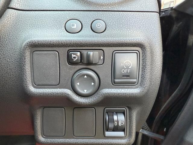 ノート メダリスト　１オーナー車・走行３２７５３キロ・社外１５インチアルミ・ナビ・地デジ・ＣＤ・ＤＶＤ・Ｂｌｕｅｔｏｏｔｈ・Ｂカメラ・全周囲カメラ・ＨＩＤ・フォグ・ＥＴＣ・ＥＣＯモード・スマートキー・記録簿・取説（32枚目）