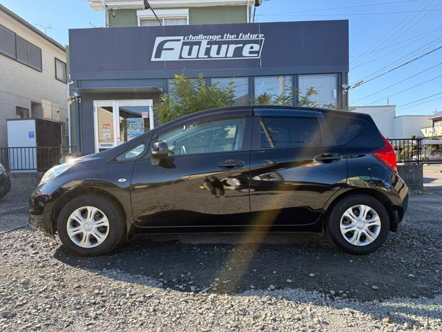 ノート Ｘ　ＤＩＧ－Ｓ　後期モデル・走行２７５９３キロ・ナビ・地デジ・ＣＤ・バックカメラ・アイドリングストップ・プッシュスタート・スマートキーｘ２個・ＥＣＯモード・電格ミラー・ＬＥＤライト・レベライザー・取説・ナビ取説（13枚目）