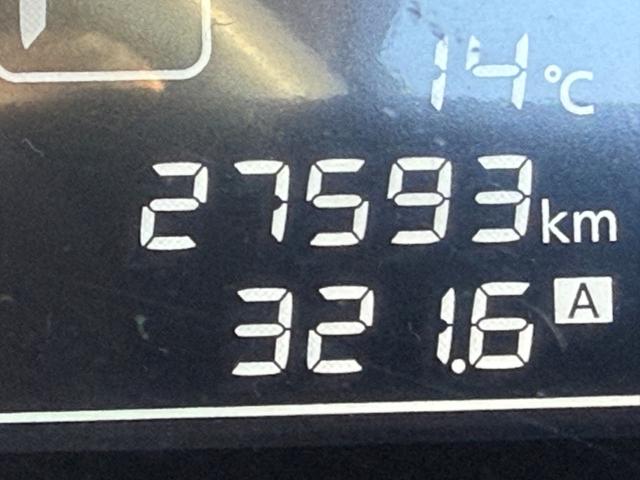 ノート Ｘ　ＤＩＧ－Ｓ　後期モデル・走行２７５９３キロ・ナビ・地デジ・ＣＤ・バックカメラ・アイドリングストップ・プッシュスタート・スマートキーｘ２個・ＥＣＯモード・電格ミラー・ＬＥＤライト・レベライザー・取説・ナビ取説（33枚目）