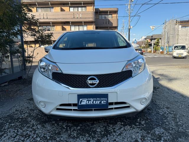 ノート X Vセレクション+セーフティ 後期モデル・走行39536キロ・軽減ブレーキ・ナビ・地デジ・CD・Bカメラ・LEDライト・レベライザー・プッシュスタート・スマートキーx2個・逸脱システム・アイドリングストップ・電格ミラー(10枚目)