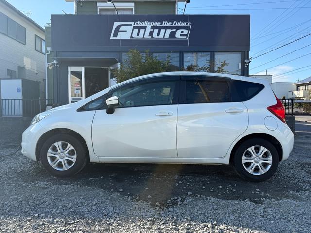 ノート X Vセレクション+セーフティ 後期モデル・走行39536キロ・軽減ブレーキ・ナビ・地デジ・CD・Bカメラ・LEDライト・レベライザー・プッシュスタート・スマートキーx2個・逸脱システム・アイドリングストップ・電格ミラー(12枚目)