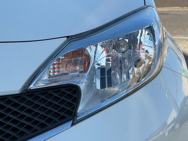 ノート X Vセレクション+セーフティ 後期モデル・走行39536キロ・軽減ブレーキ・ナビ・地デジ・CD・Bカメラ・LEDライト・レベライザー・プッシュスタート・スマートキーx2個・逸脱システム・アイドリングストップ・電格ミラー(15枚目)