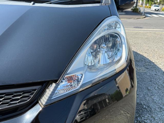 フィット 13G・スマートセレクション ファインスタイル 最終モデル・走行39683キロ・ナビ・地デジ・CD・DVD・Bカメラ・ECOモード・HIDライト・オートライト・スマートキー・ウィンカーミラー・電格ミラー・ETC・オートエアコン・記録簿・取説(15枚目)