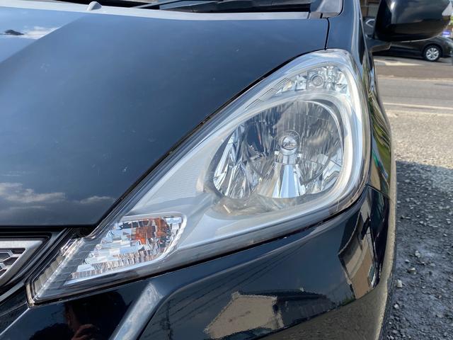 �L���C�ȃw�b�h���C�g�ł��B�k�d�c���C�g�t���ł��B