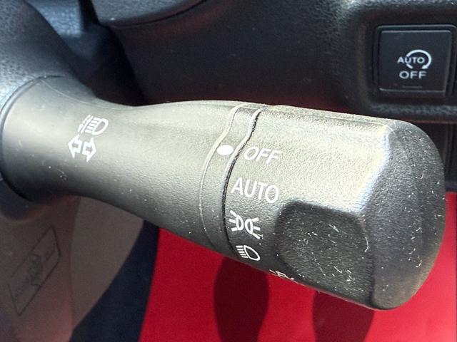 �k�d�c���C�g���I�[�g���C�g�t���ł��B