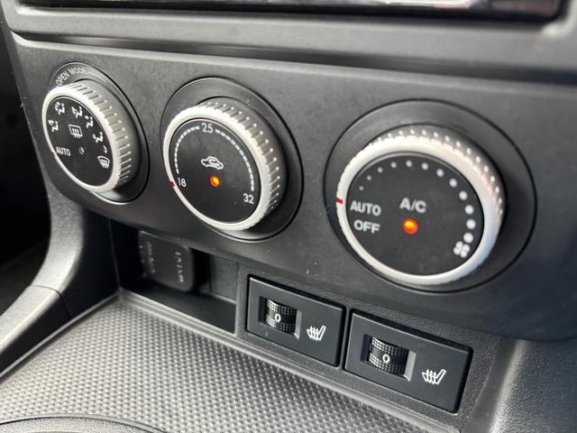 ロードスター ＶＳ　ＲＨＴ　電動オープン　本革シート　シートヒーター　社外ＳＤナビ　Ｂｌｕｅｔｏｏｔｈオーディオ　地デジ　フルセグＴＶ　ＥＴＣ車載器　ＨＩＤヘッドライト　スマートキー×２（45枚目）