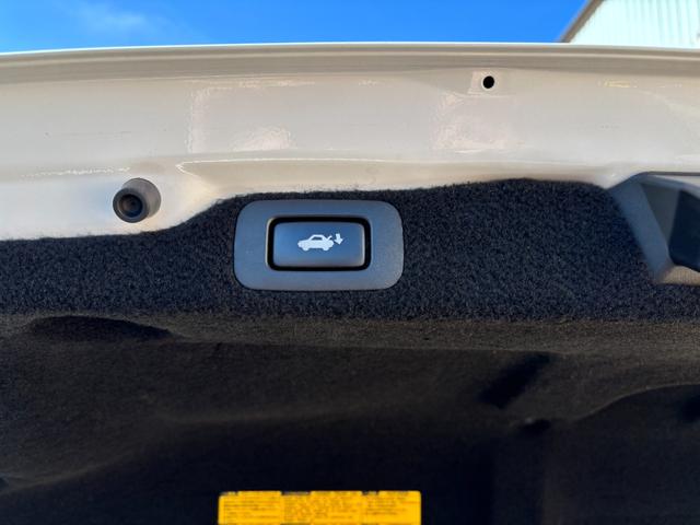 GS GS450h Fスポーツ 黒革シート シートヒーター パワーシート シートエアコン LEDヘッドライト クリアランスソナー 純正HDDナビ Bluetoothオーディオ バックモニター CD再生 DVD再生(37枚目)