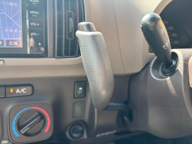 パッソ Ｘ　純正ＳＤナビ　ＥＴＣ車載器　Ｂｌｕｅｔｏｏｔｈオーディオ　ＣＤ再生　地デジＴＶ（37枚目）