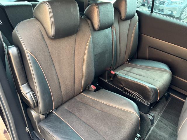 プレマシー ２０Ｓ　純正ｐｉｏｎｅｅｒナビ　Ｂｌｕｅｔｏｏｔｈオーディオ　地デジ　　フルセグ　ＥＴＣ車載器　ＣＤ　ＤＶＤ再生　両側電動スライドドア　ハーフレザーシート　ＨＩＤヘッドライト　スマートキー×２　３列シート（25枚目）