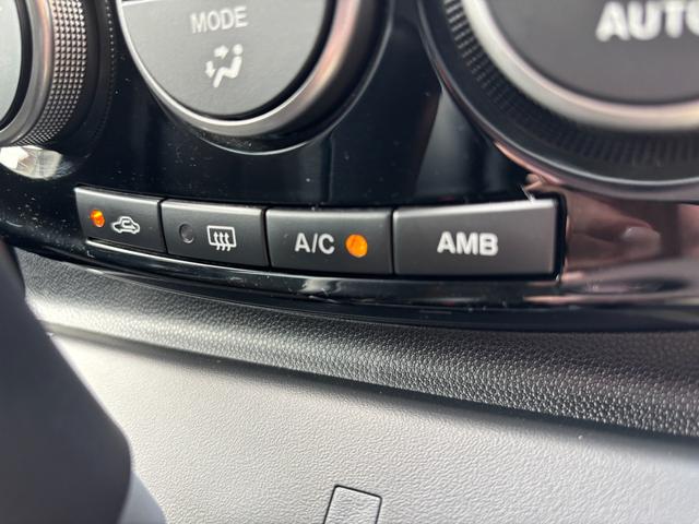 プレマシー ２０Ｓ　純正ｐｉｏｎｅｅｒナビ　Ｂｌｕｅｔｏｏｔｈオーディオ　地デジ　　フルセグ　ＥＴＣ車載器　ＣＤ　ＤＶＤ再生　両側電動スライドドア　ハーフレザーシート　ＨＩＤヘッドライト　スマートキー×２　３列シート（46枚目）