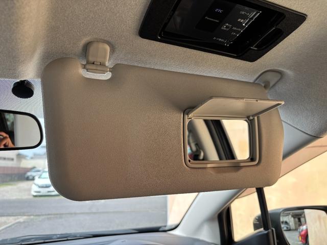 プレマシー ２０Ｓ　純正ｐｉｏｎｅｅｒナビ　Ｂｌｕｅｔｏｏｔｈオーディオ　地デジ　　フルセグ　ＥＴＣ車載器　ＣＤ　ＤＶＤ再生　両側電動スライドドア　ハーフレザーシート　ＨＩＤヘッドライト　スマートキー×２　３列シート（54枚目）