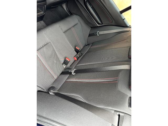 1シリーズ 118d スポーツ 純正HDDナビ Bluetoothオーディオ バックモニター CD再生 DVD再生 ETC車載器 ドライブレコーダー LEDヘッドライト オートライト アイドリングストップ(28枚目)