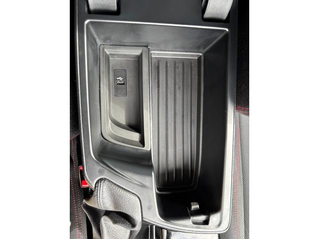 1シリーズ 118d スポーツ 純正HDDナビ Bluetoothオーディオ バックモニター CD再生 DVD再生 ETC車載器 ドライブレコーダー LEDヘッドライト オートライト アイドリングストップ(52枚目)