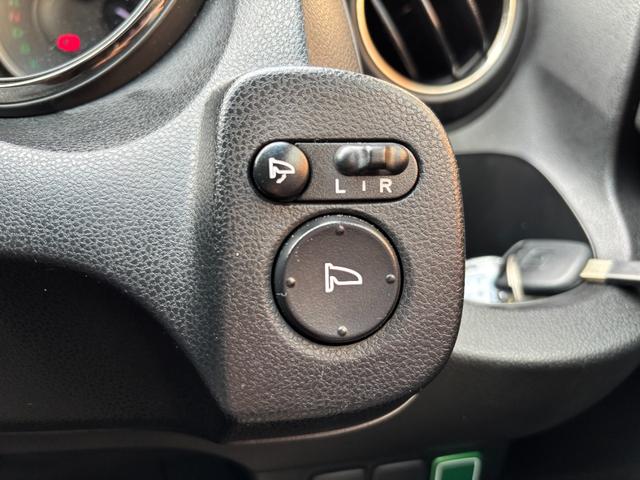 フィットシャトルハイブリッド ハイブリッド・ナビプレミアムセレクション 純正HDDナビ 地デジTV ワンセグ バックカメラ クルーズコントロール CD再生 DVD再生 ETC車載器 ハーフレザーシート(30枚目)