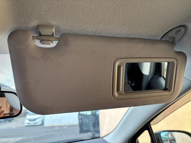 アクア Sスタイルブラック トヨタセーフティーセンス CD再生 スマートキー オートライト(36枚目)