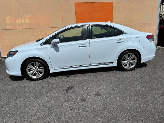 ご覧いただきありがとうございます♪気になったお車がありましたらお気軽にお電話をください♪