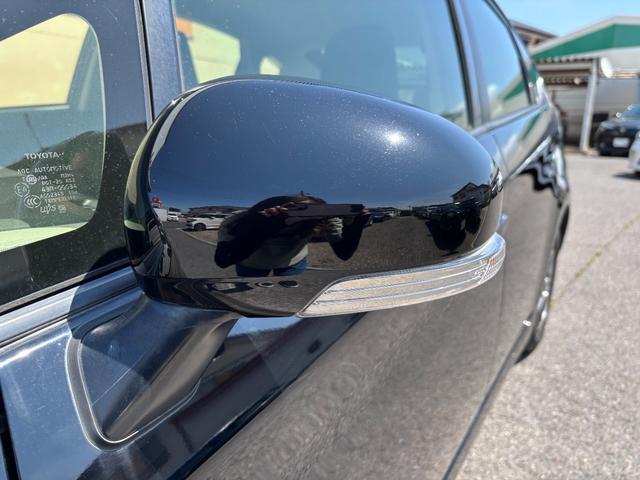 プリウス Ｓ　純正ＳＤナビ　地デジ　フルセグＴＶ　ＴＶキャンセラー付　Ｂｌｕｅｔｏｏｔｈオーディオ　バックモニター　ＥＴＣ車載器　ＨＩＤヘッドライト　フォグ装備　取説書　記録簿　保証書（29枚目）