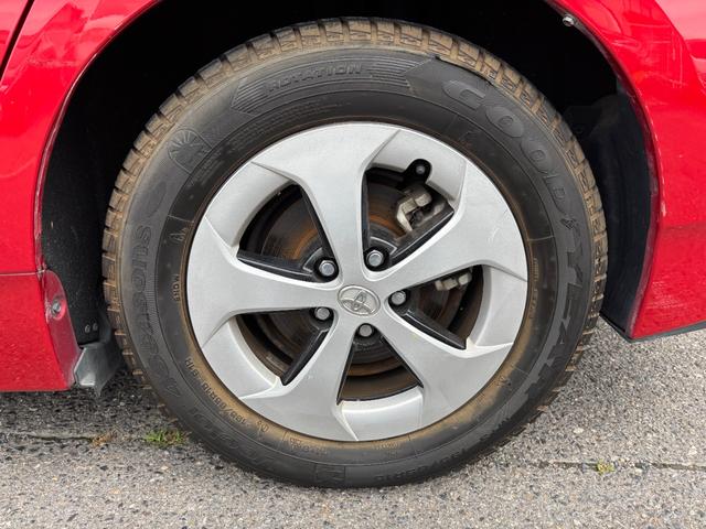 プリウスＰＨＶ Ｓ　充電ケーブル付き！！　純正ＳＤナビ　バックモニター　地デジＴＶ　ＢＴオーディオ　ＥＴＣ車載器　ＨＩＤヘッドライト　ヒートシーター　キーレス　スマートキー×２　取説書（15枚目）