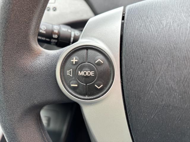 プリウスＰＨＶ Ｓ　充電ケーブル付き！！　純正ＳＤナビ　バックモニター　地デジＴＶ　ＢＴオーディオ　ＥＴＣ車載器　ＨＩＤヘッドライト　ヒートシーター　キーレス　スマートキー×２　取説書（29枚目）