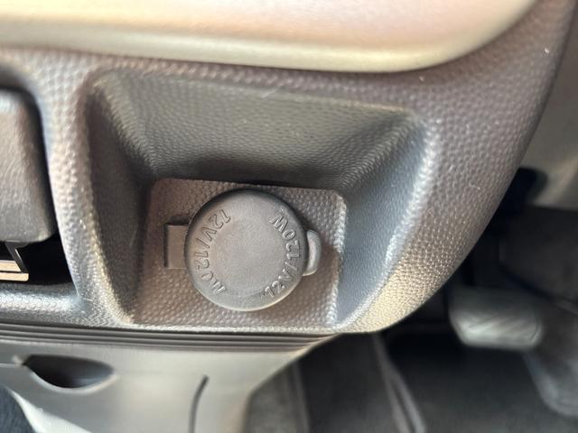 アルトラパン リミテッド (点検整備/車検2年/保証付き)(実走行63,800キロ)(ETC車載器)(スマートキー・プッシュスタート)(シートヒーター)(CD再生)(電動格納ドアミラー)(ベンチシート)(車輛取説)(42枚目)