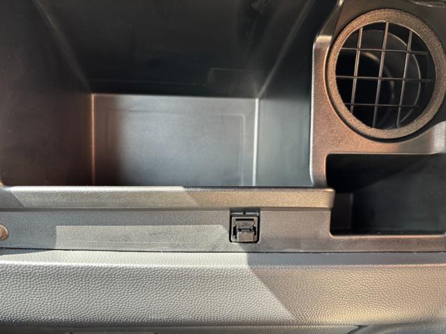 アルトラパン リミテッド (点検整備/車検2年/保証付き)(実走行63,800キロ)(ETC車載器)(スマートキー・プッシュスタート)(シートヒーター)(CD再生)(電動格納ドアミラー)(ベンチシート)(車輛取説)(45枚目)