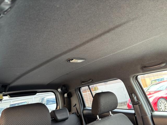 ｂＢ Ｓ　煌　１１スピーカーサラウンドシステム　純正イルミネーション　ＳＤナビ　バックカメラ　Ｂｌｕｅｔｏｏｔｈオーディオ　ＣＤ再生　ＤＶＤ再生　地デジ　フルセグＴＶ　ＥＴＣ車載器　ＨＩＤヘッドライト　革ハンドル（25枚目）