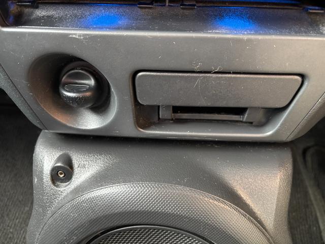 ｂＢ Ｓ　煌　１１スピーカーサラウンドシステム　純正イルミネーション　ＳＤナビ　バックカメラ　Ｂｌｕｅｔｏｏｔｈオーディオ　ＣＤ再生　ＤＶＤ再生　地デジ　フルセグＴＶ　ＥＴＣ車載器　ＨＩＤヘッドライト　革ハンドル（50枚目）