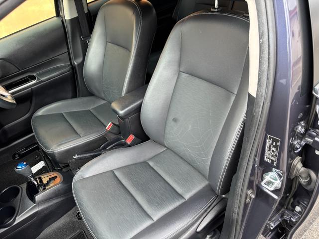 アクア Ｇブラックソフトレザーセレクション　純正ＳＤナビ　Ｂｌｕｅｔｏｏｔｈオーディオバック　モニター　地デジ　フルセグＴＶ　ＣＤ再生　ＤＶＤ再生　ＥＴＣ車載器　スマートキー×２　１６インチ社外アルミホイール（30枚目）